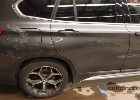 2017 BMW X1 xDrive28I из США, поврежденный, VIN WBXHT3C3XH5F71680